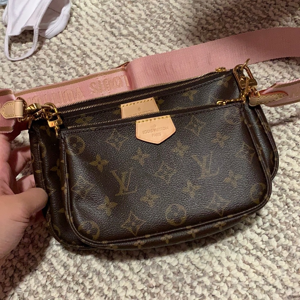 Louis Vuitton Multi Pochette